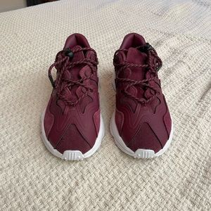 Adidas Ozweego - Size 7  - Burgundy